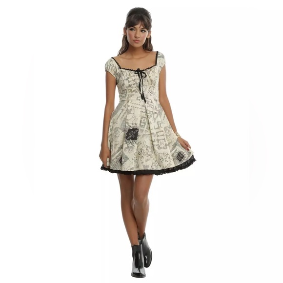 Harry Potter Marauder’s Map Dress - Picture 9 of 9